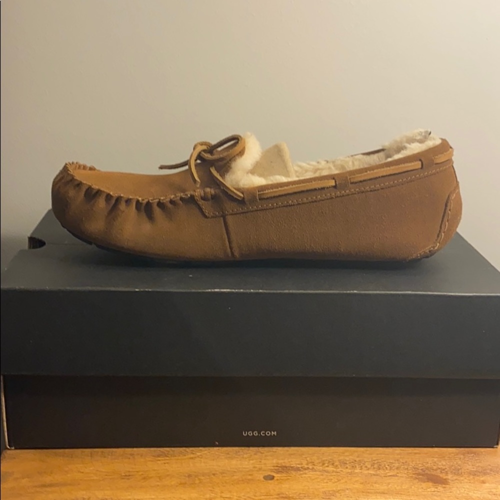 UGG Mens Chestnut Moccasin Slipper Size 12